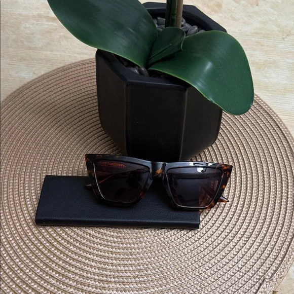 DIFF EYEWEAR 🔥 WINONA Tortoise Shell Sunglasses - Picture 5 of 10